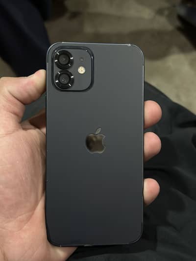 Apple iPhone 12
