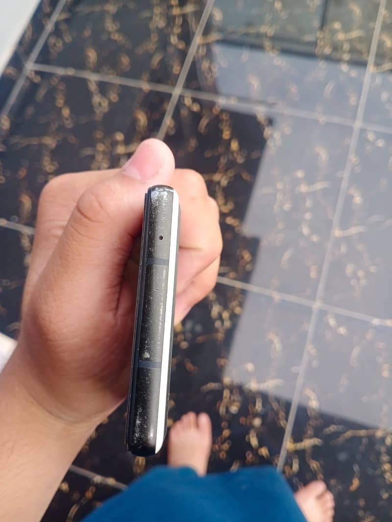 Google Pixel 6a 4