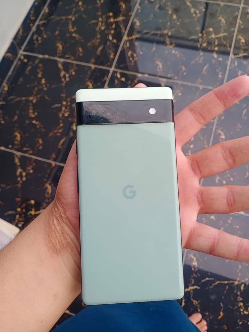 Google Pixel 6a 5