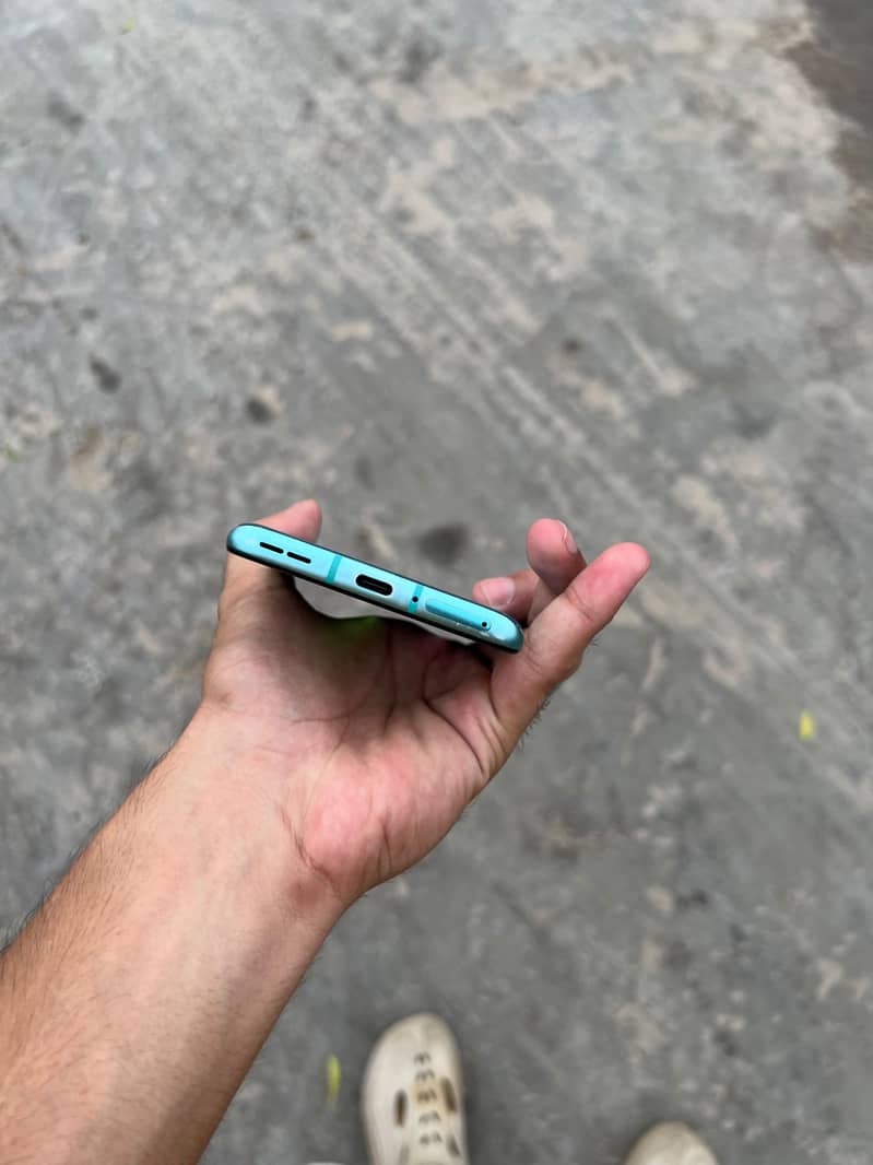One Plus 8T 3