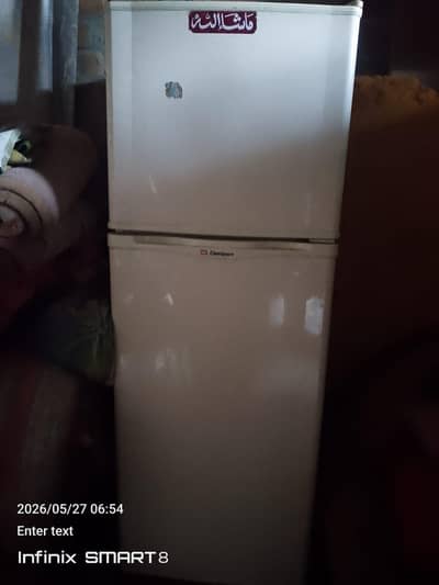 fridge for sale all ok sai chal ra ha location rawipinde misriyal road