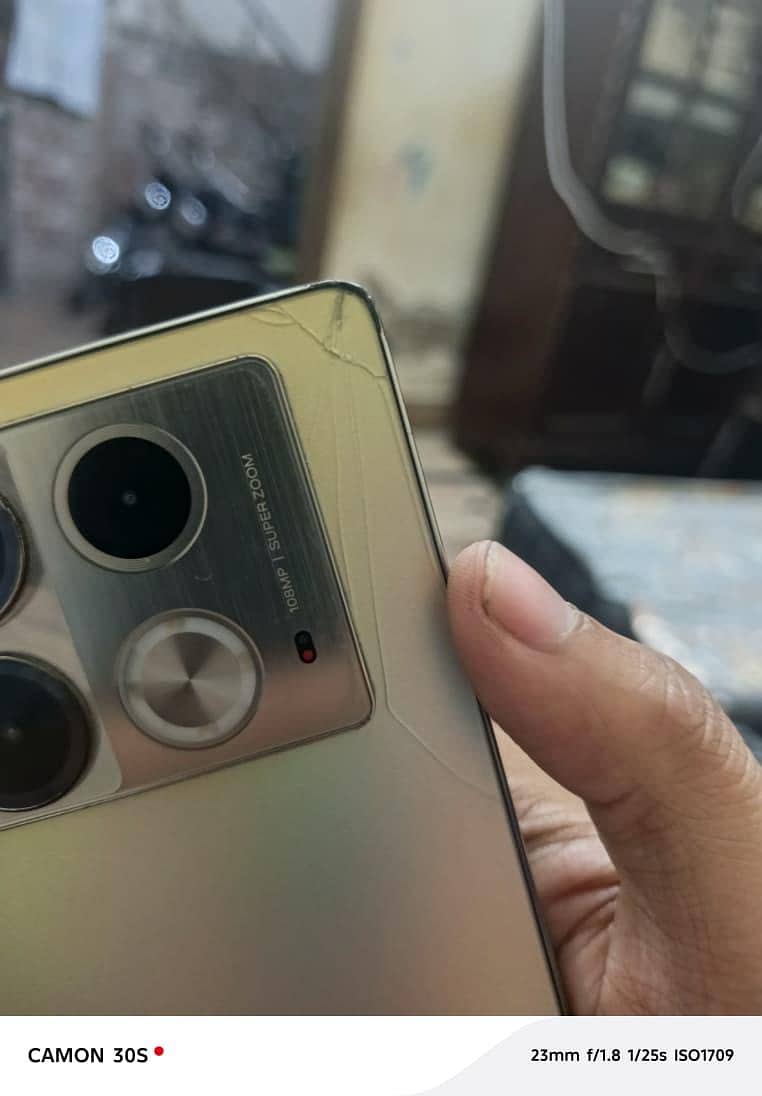 Infinix Note 40 2