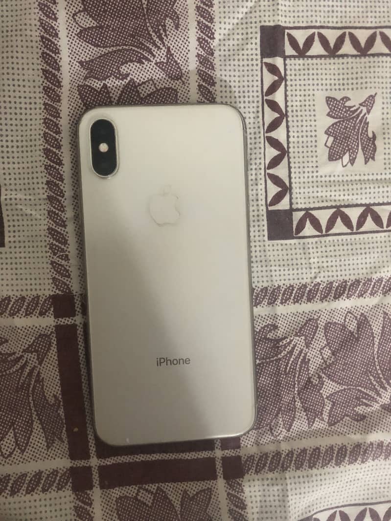 Apple iPhone X 3