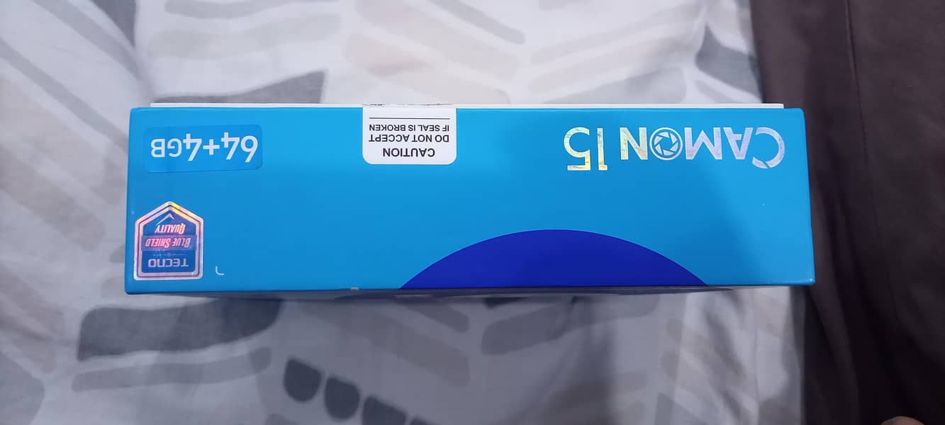 Tecno CAMON 15 14