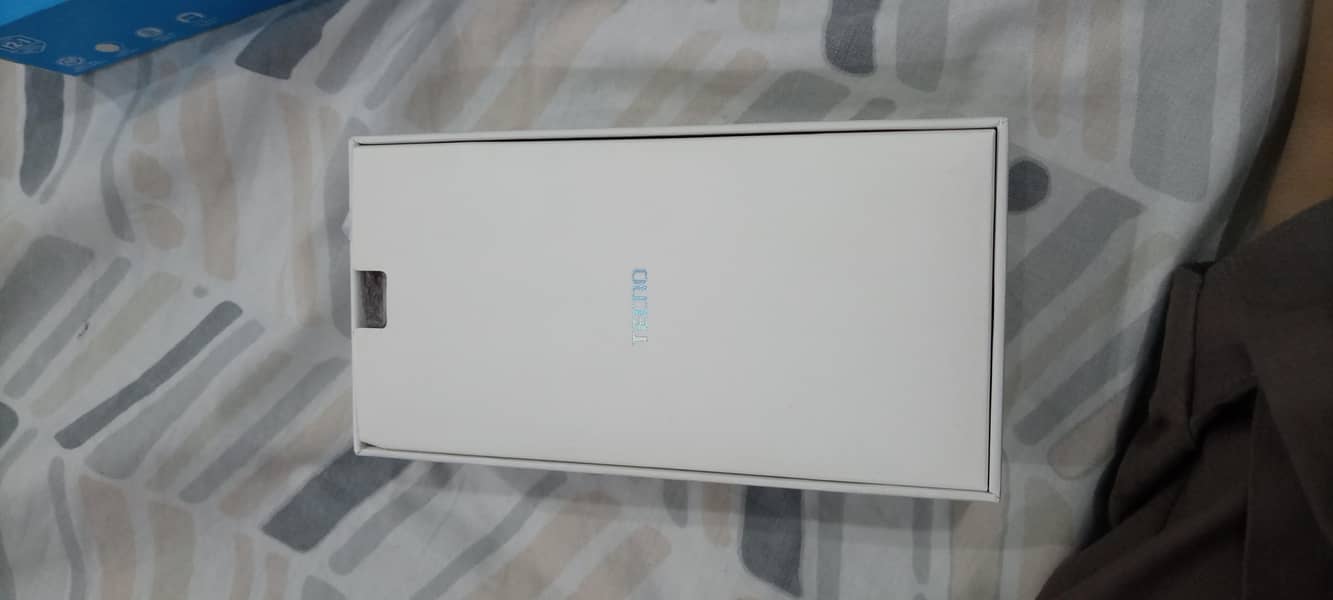 Tecno CAMON 15 16
