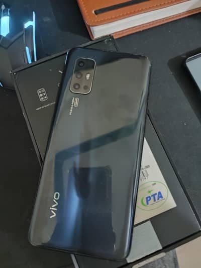 Vivo V17