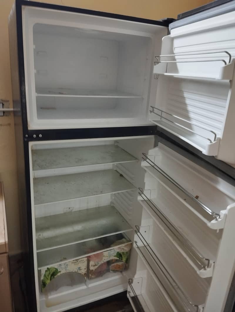 Dawlance Fridge 0
