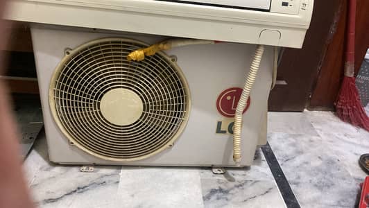 LG 1.5 Ton AC in perfectly working condition