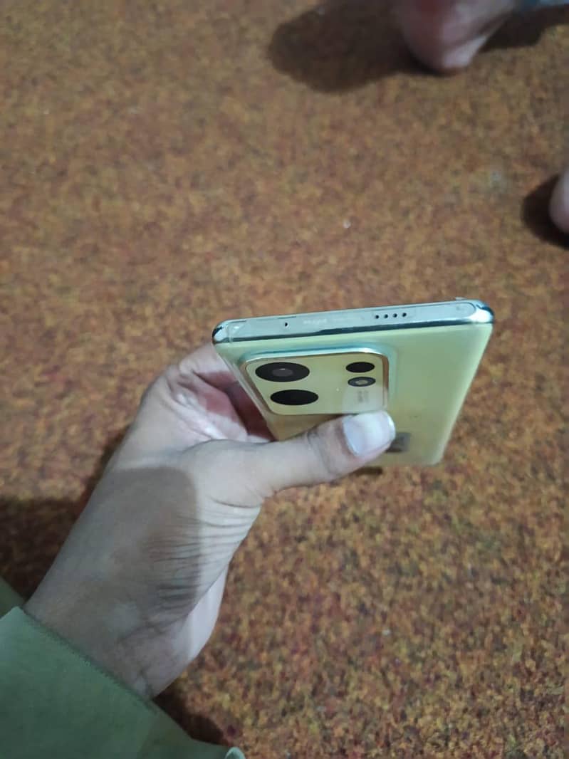 Infinix Zero 30 4