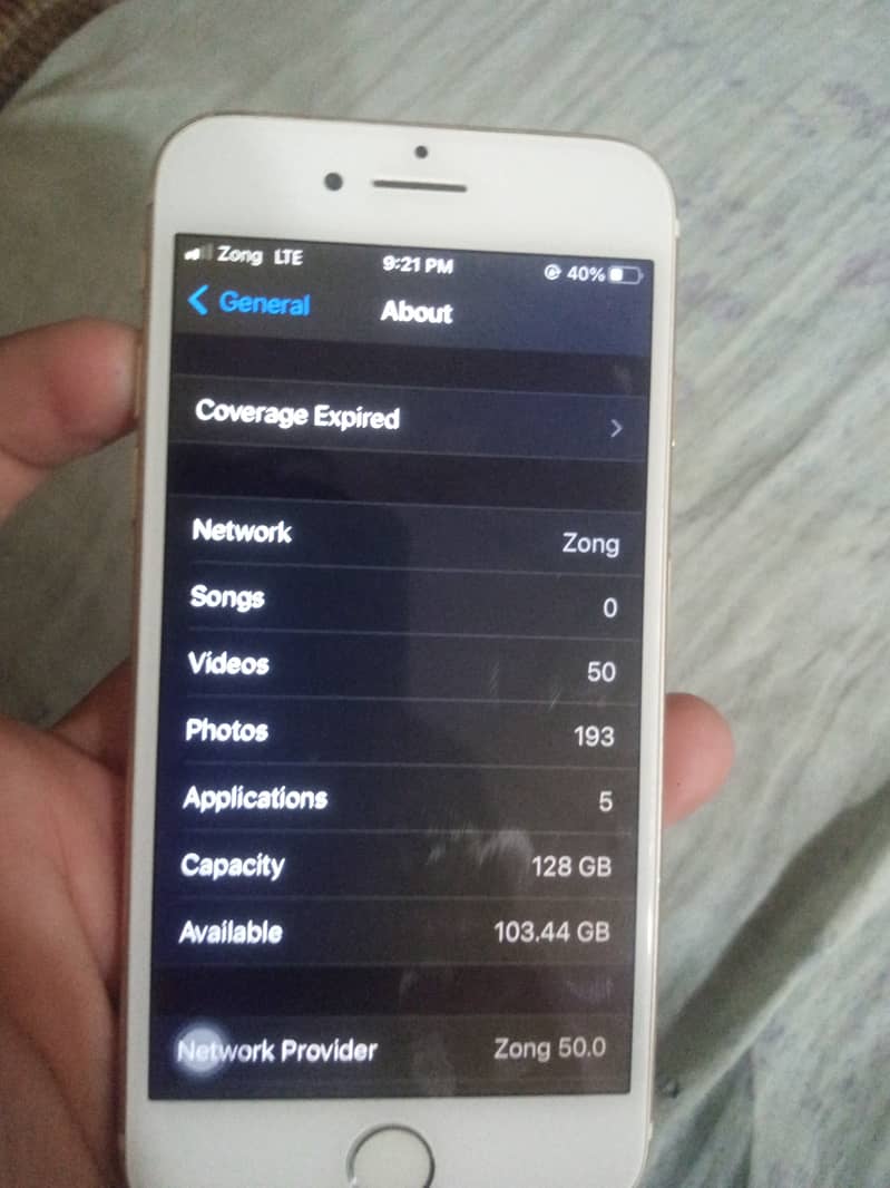 Apple iPhone 7 4