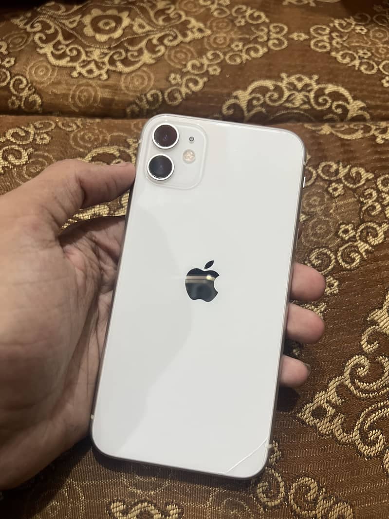 Apple iPhone 11 2