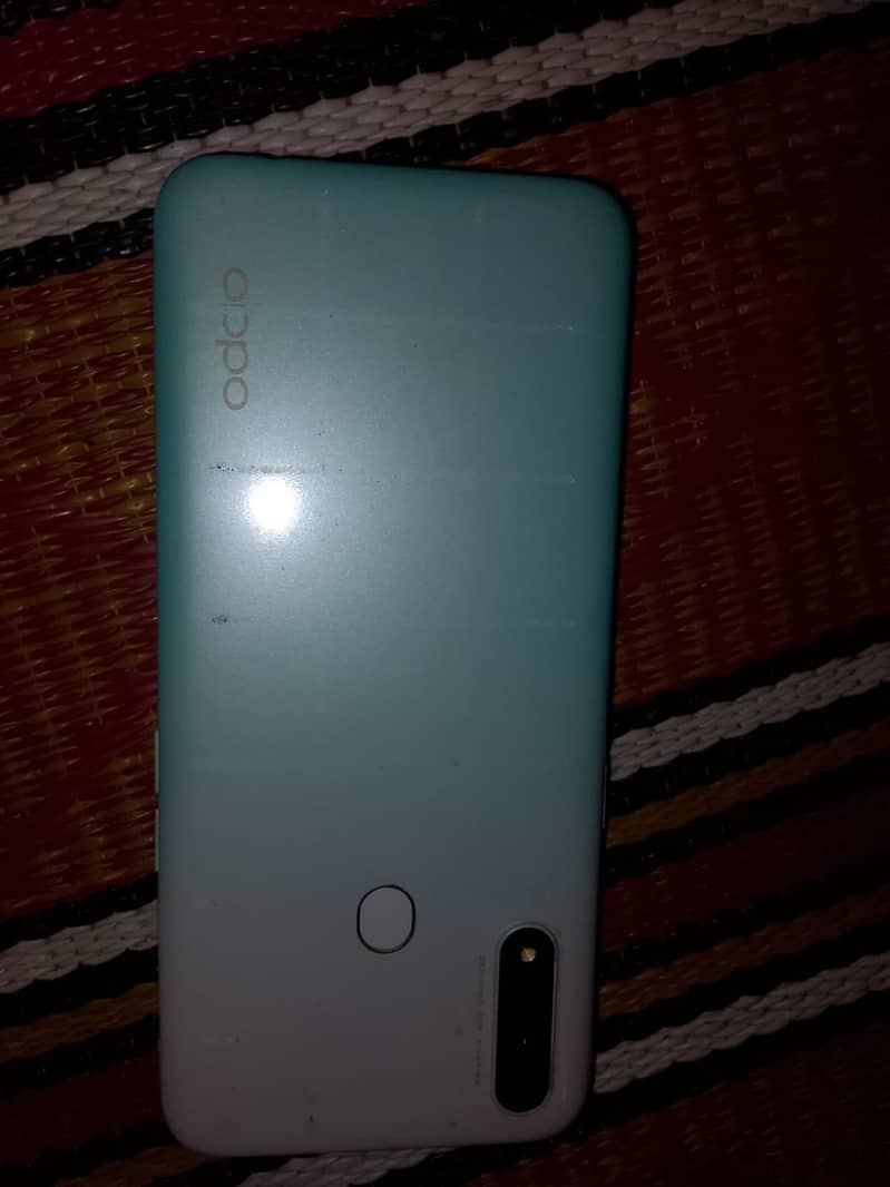 OPPO A31 1