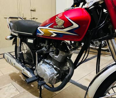 Honda CG 125 2020 model