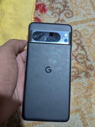 Google Pixel 8 Pro