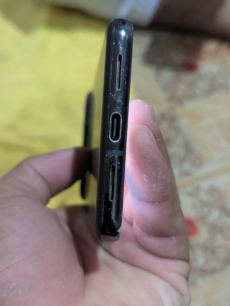 Google Pixel 8 Pro 4