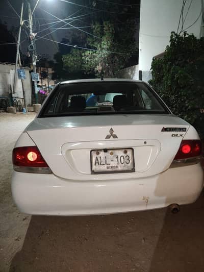 Mitsubishi Lancer 2005 Auto sunroof/ Manual Transmission