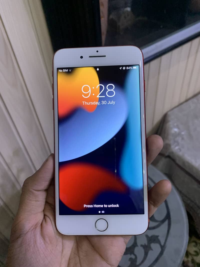 Apple iPhone 7 Plus 0