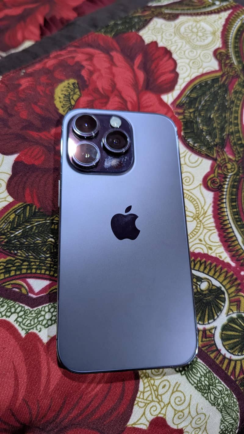 Apple iPhone 14 Pro 0