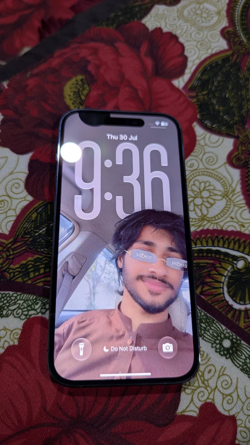 Apple iPhone 14 Pro 1