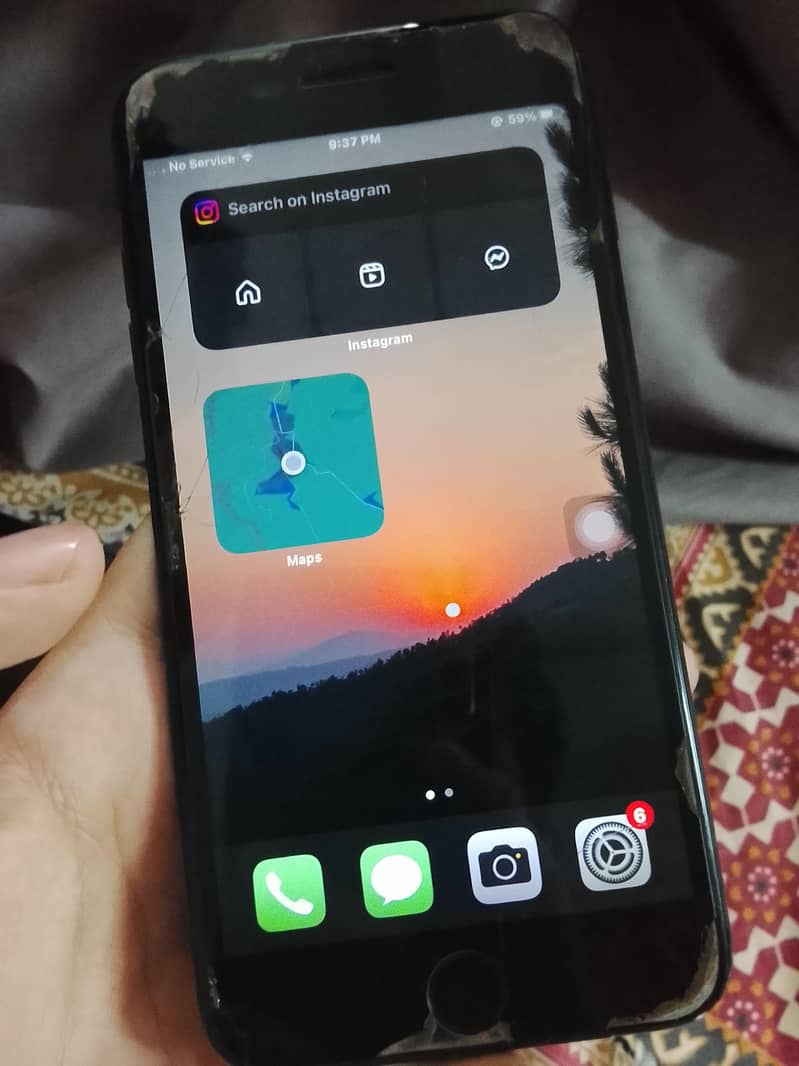 Apple iPhone 7 Plus 2