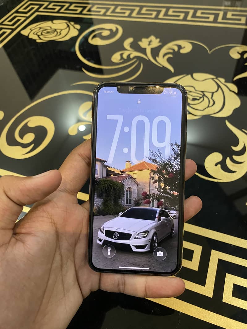Apple iPhone 11 Pro 3