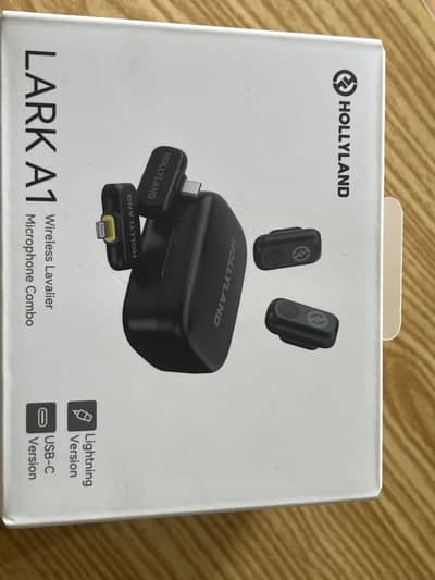 Hollyland Lark A1 Wireless Microphone – Like New