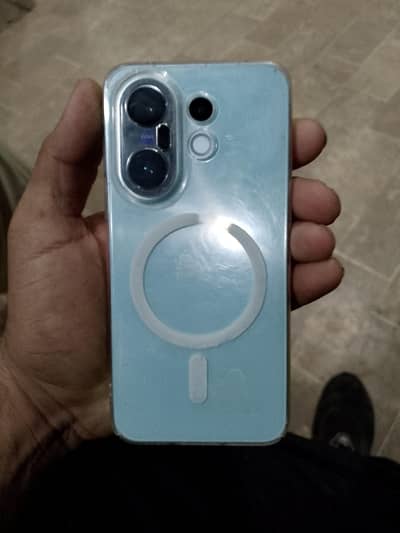 I sell vivo x200fe like new 10/10 koi issue nh bs dosra Lena hy