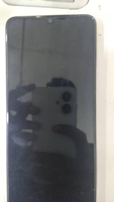 Vivo Y04