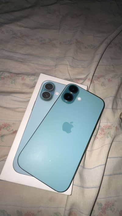 Apple iPhone 16