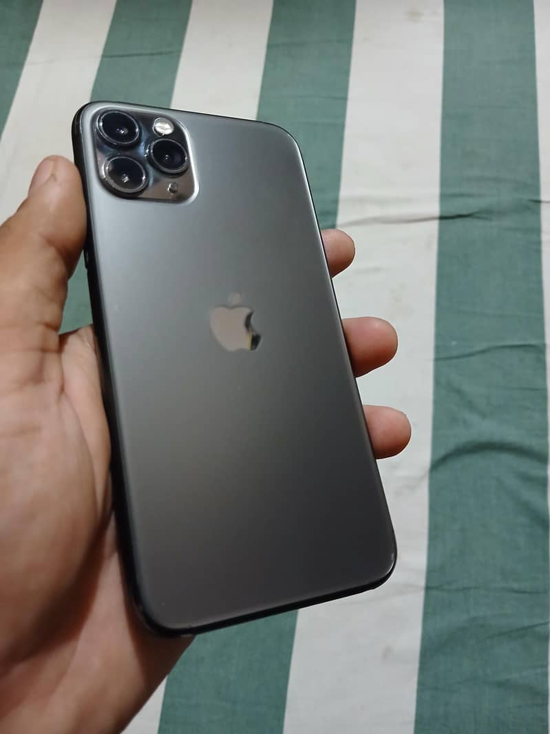 Apple iPhone 11 Pro 0
