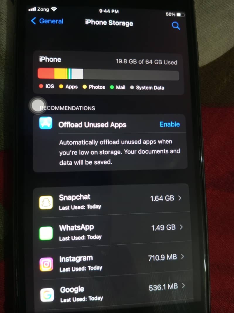 Apple iPhone 8 Plus 2