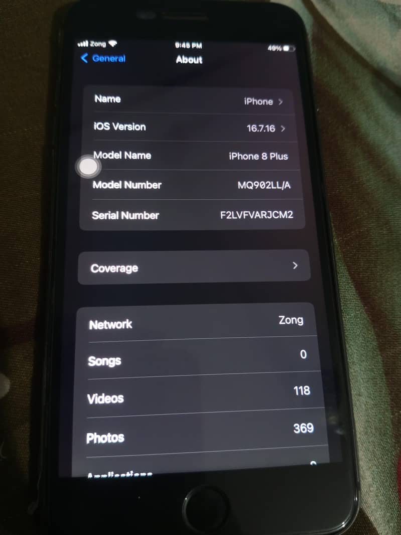 Apple iPhone 8 Plus 3
