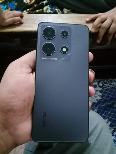 Infinix Note 30