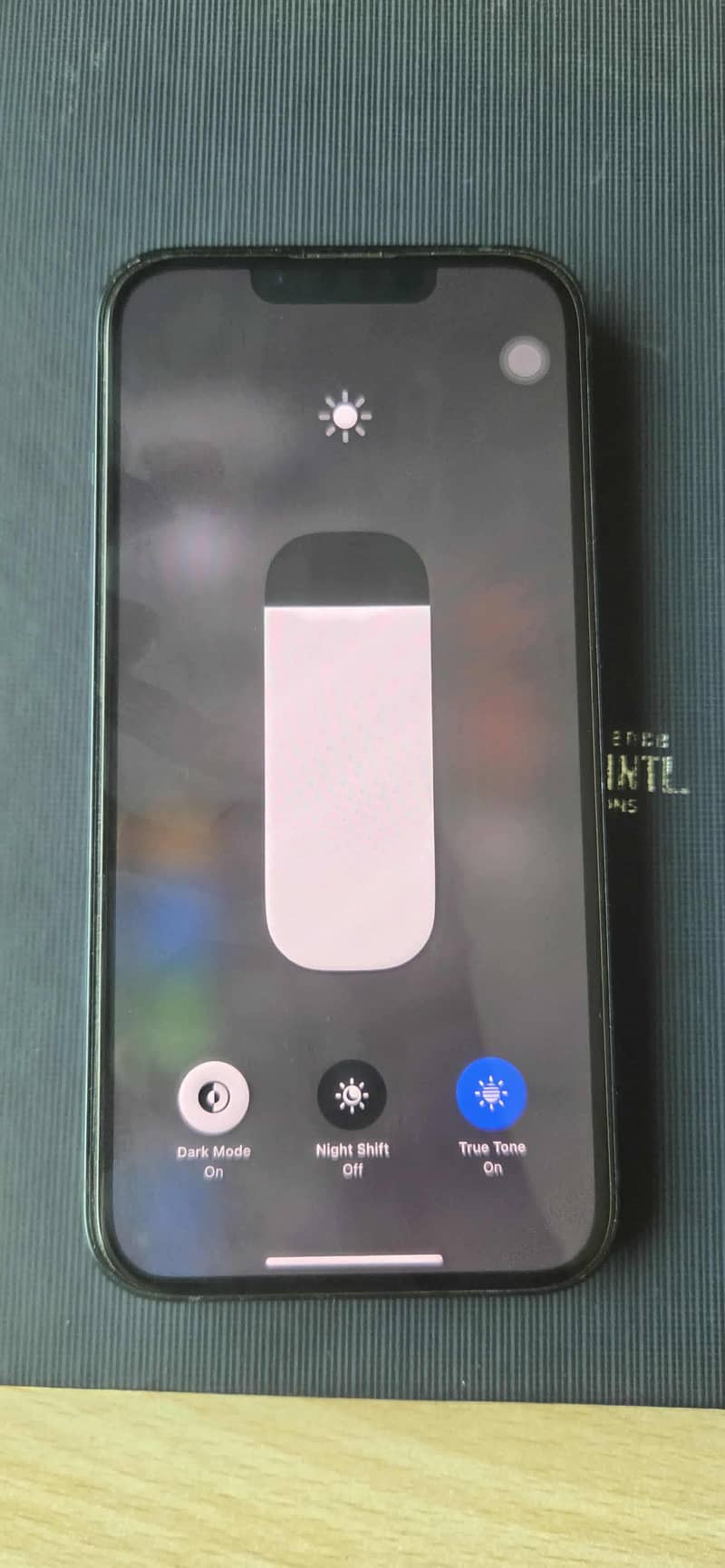 Apple iPhone 13 4