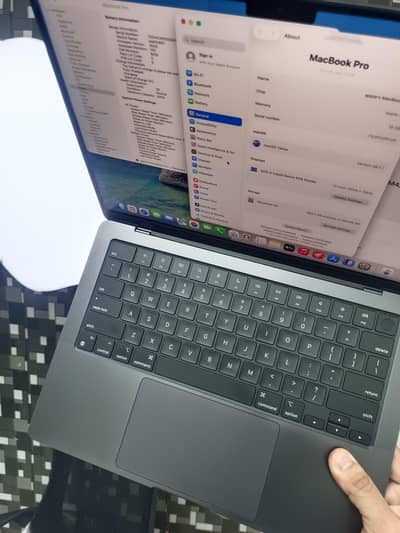 MACBOOK PRO M4 2024 14 INCH 16GB 1TB 20 CC 100 HLT ONE YEAR WARRANTY