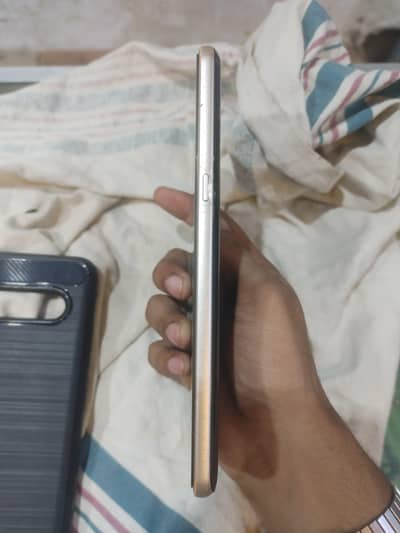 LG V60 ThinQ 5G