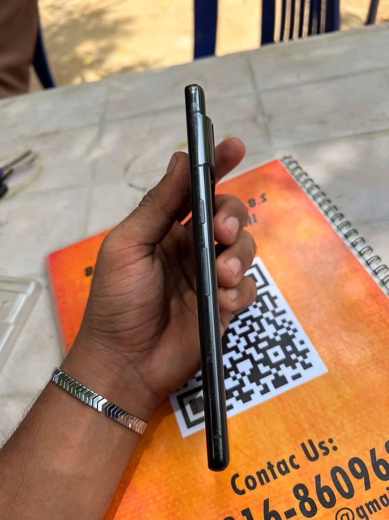 Google Pixel 7 Pro 4