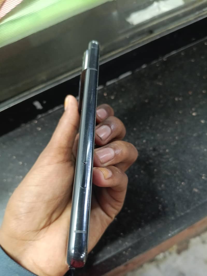 Google Pixel 8 Pro 2