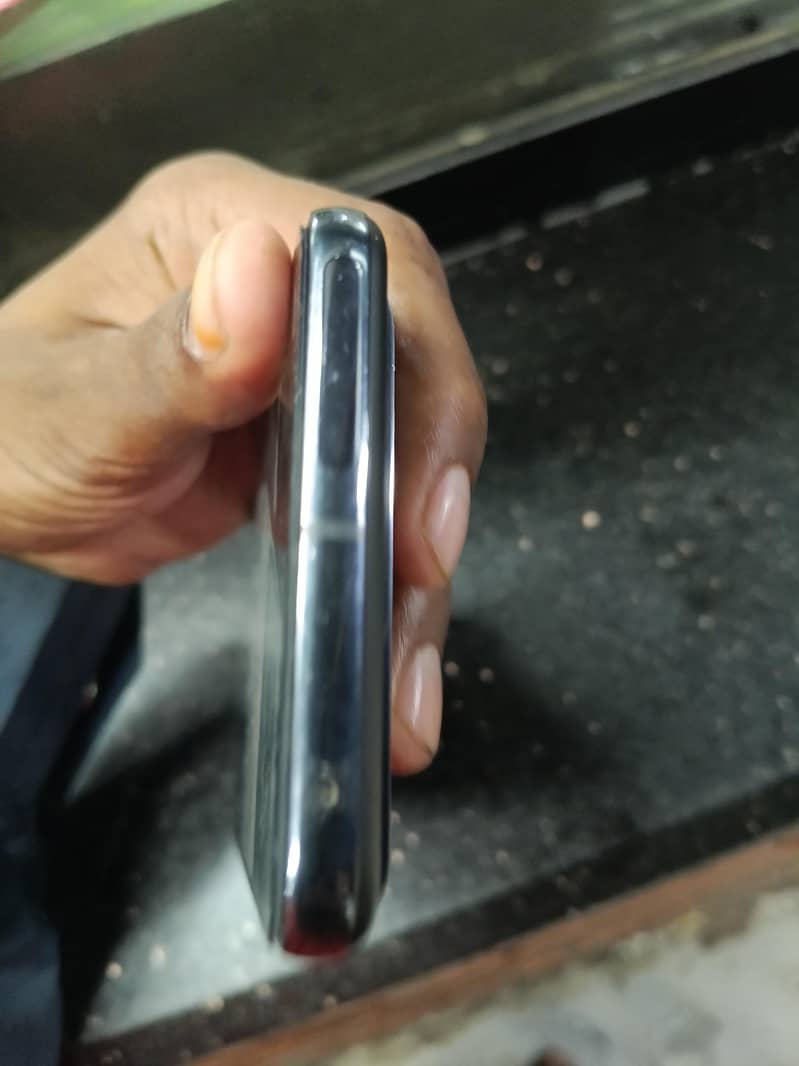 Google Pixel 8 Pro 3