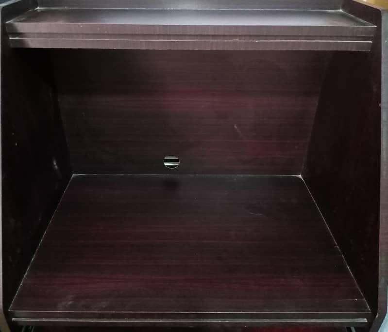 computer trolly 4