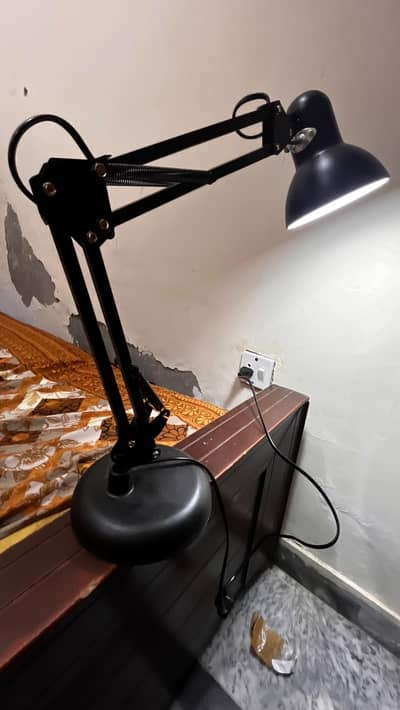 Table Lamp For Sale