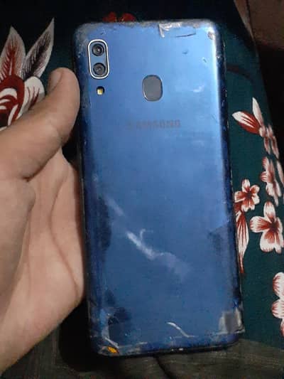 Samsung Mobile A20