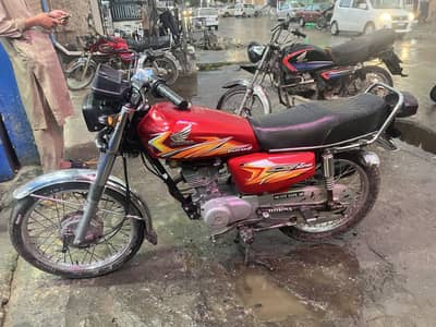 Honda 125 21 Model lahore Number 10/10 Bike All Ok Good Condition