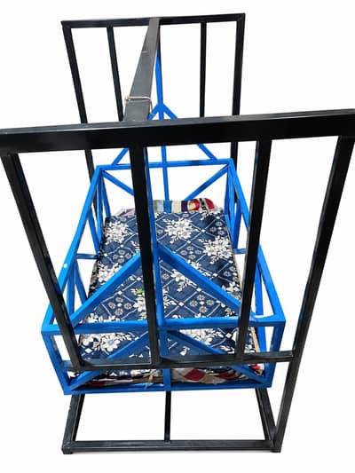 Baby Jhula – Heavy-Duty Steel Body