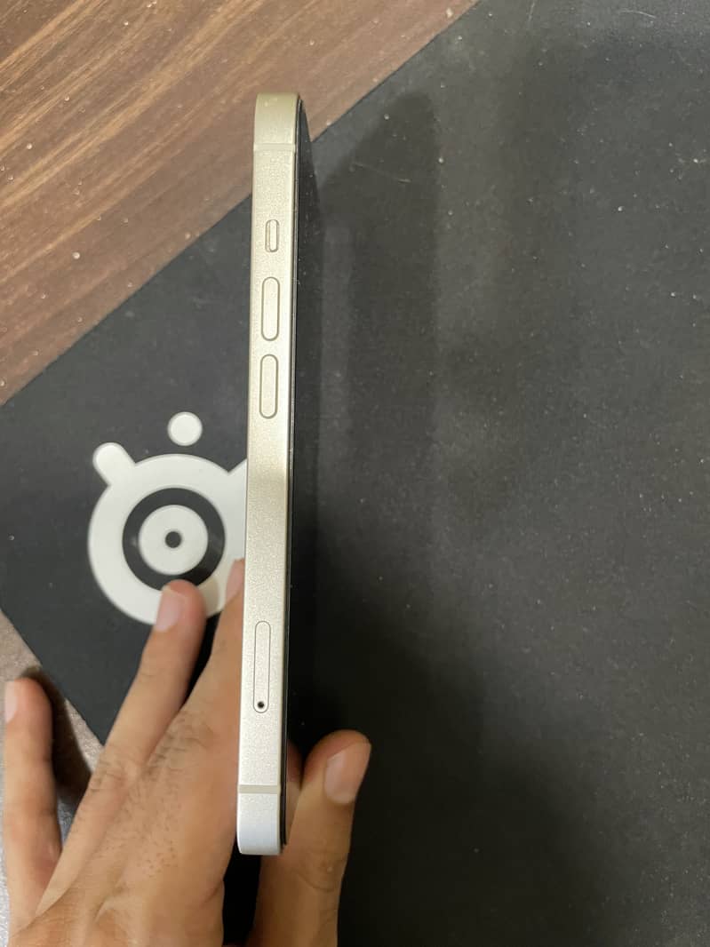 Apple iPhone 14 6