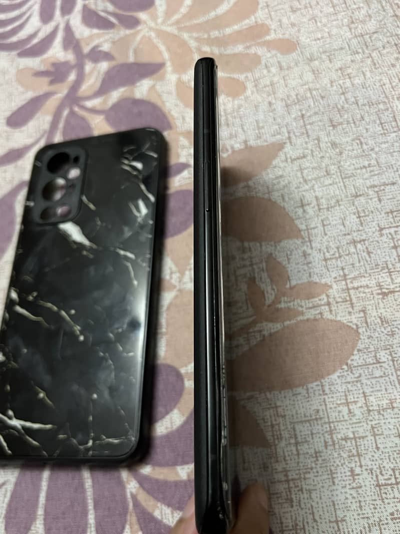 One Plus 9 Pro 3