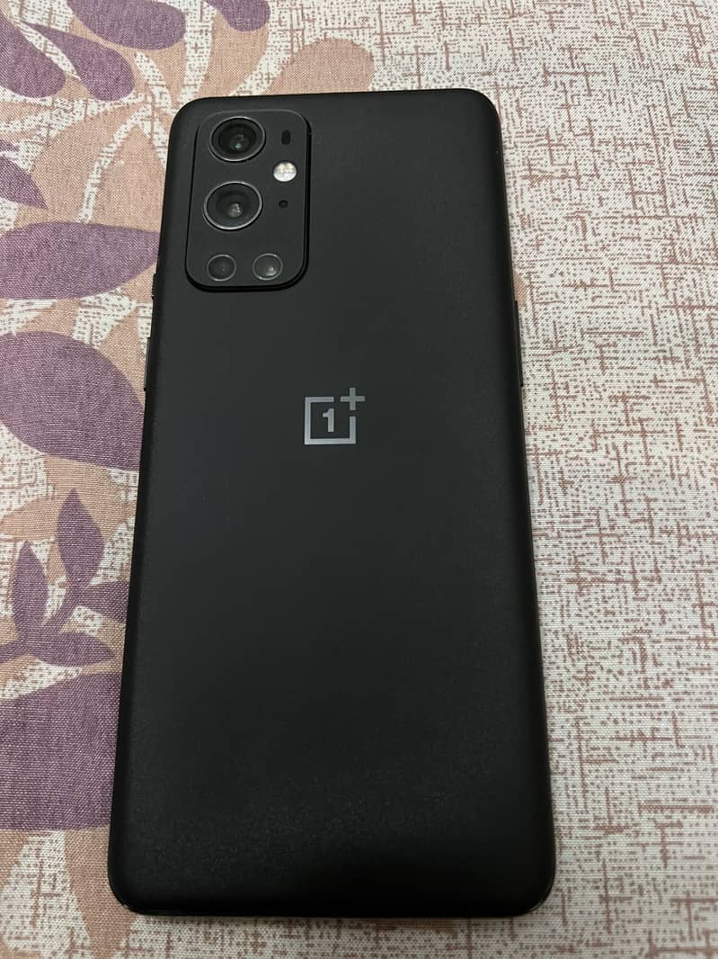 One Plus 9 Pro 7