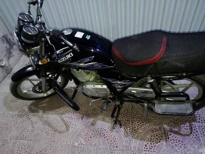 Suzuki GS 150