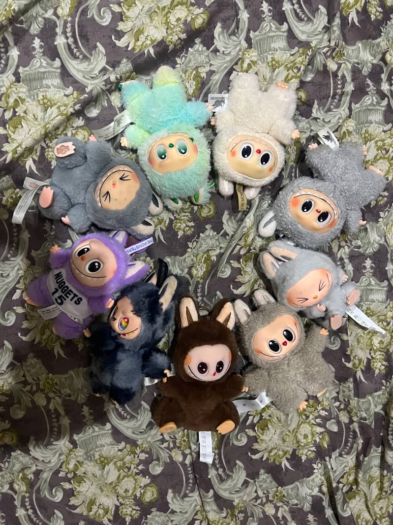 labubu doll 1