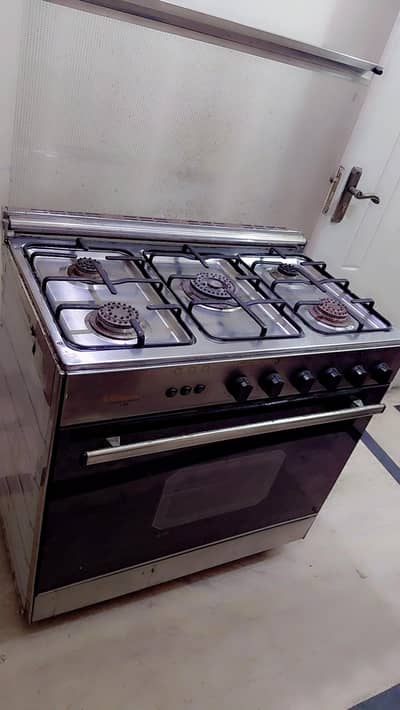 Cooking range Excellent condition/fully functional